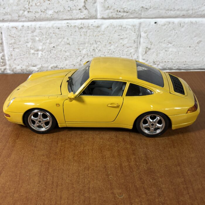 1993 Porsche Carrera 911 (1:18) ~ Made in Italy - Image 8