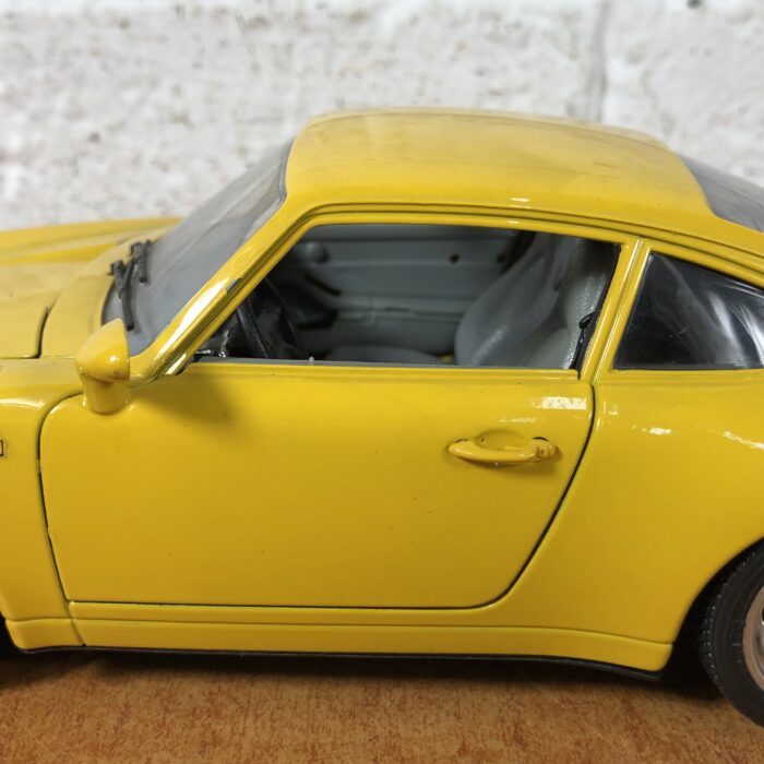 1993 Porsche Carrera 911 (1:18) ~ Made in Italy - Image 10