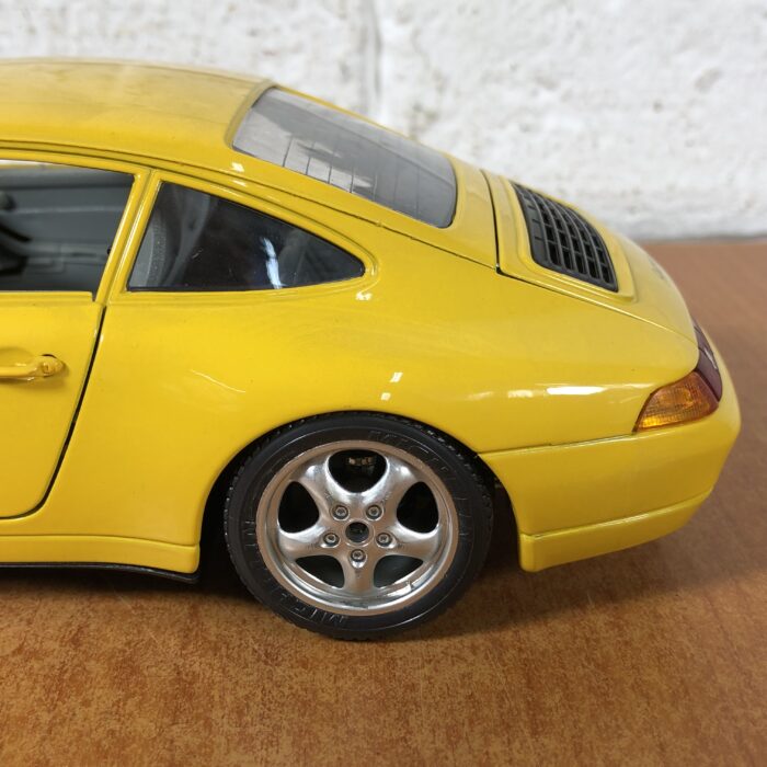 1993 Porsche Carrera 911 (1:18) ~ Made in Italy - Image 11