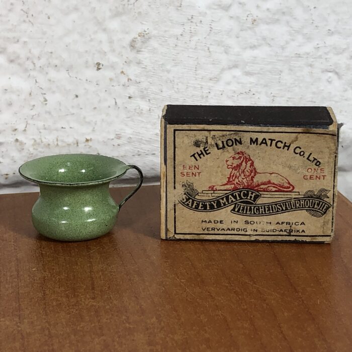 Miniature Vintage Enamel Bedpan Salesman Sample - Image 6