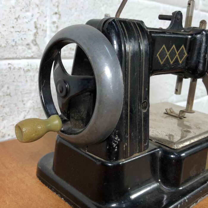 Vintage Vulcan Toy Sewing Machine (Made in England) - Image 4