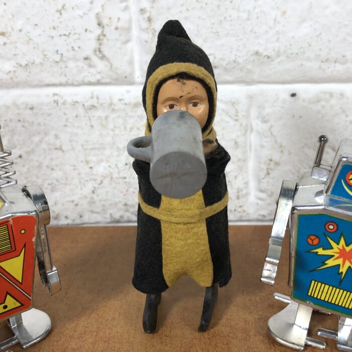 Vintage Wind-Up Toys ~ Shuco Munich Child (Made in Germany) & Robots (Made in Hong Kong) - Image 5