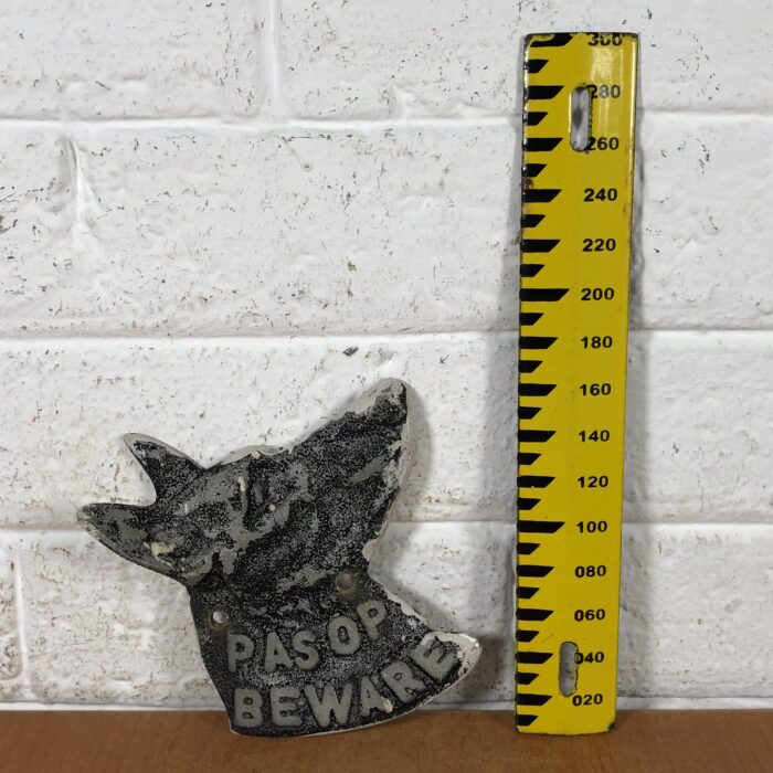 Vintage Cast Aluminium 'Beware of the Dog' Sign - Image 7