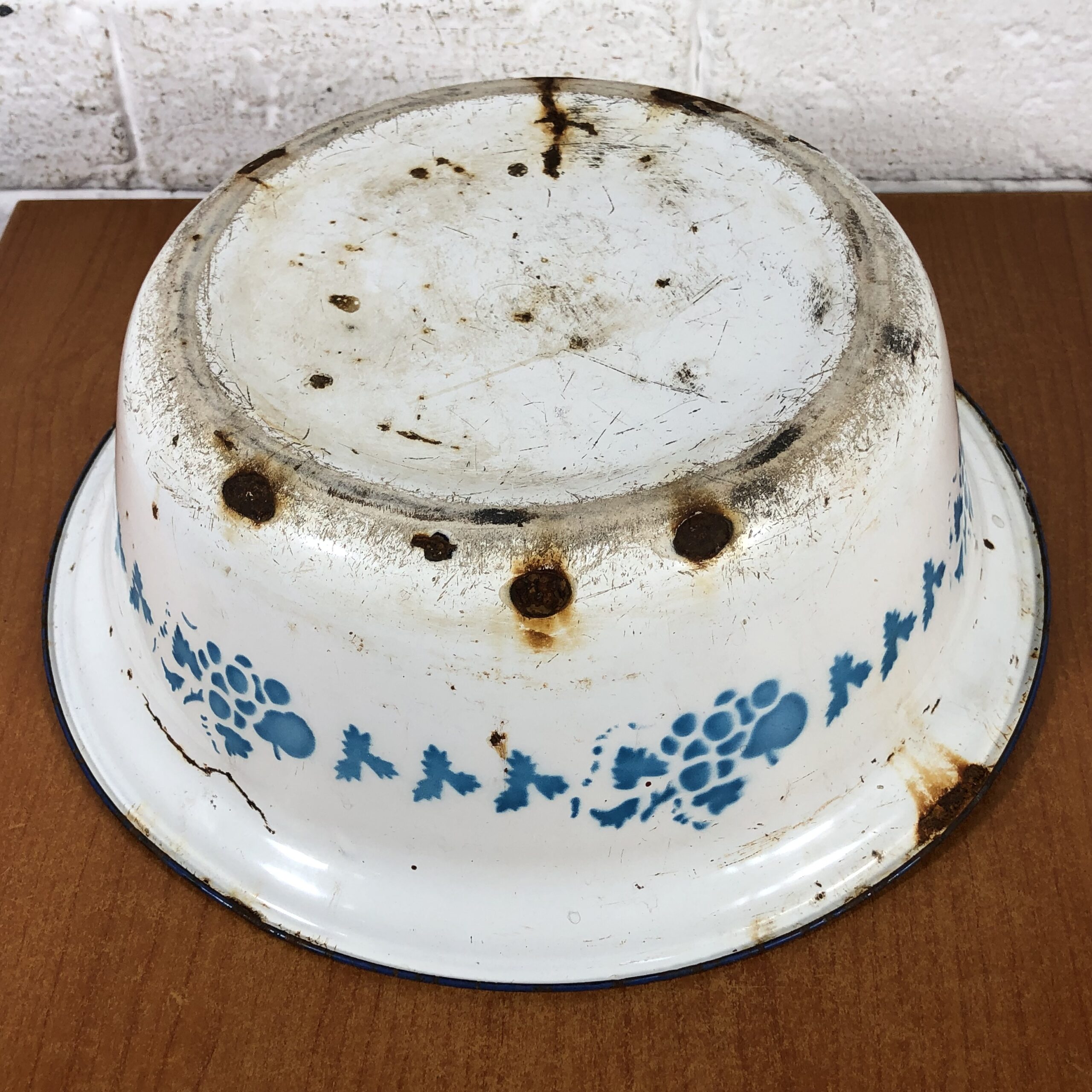 Vintage Blue Enamel Collection - Image 4