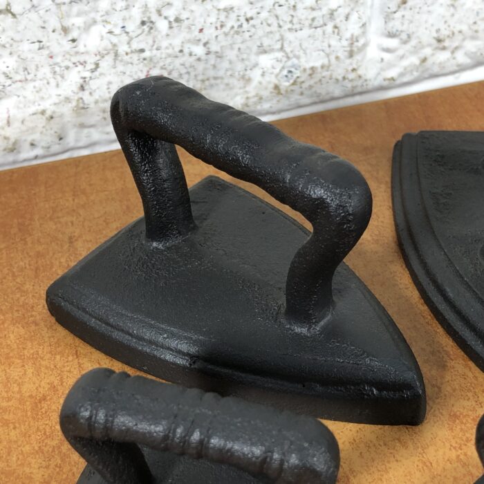 Miniature Vintage Irons - Image 3