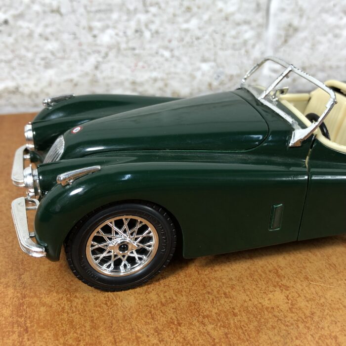 1948 Jaguar XK 120 (1:24) ~ Made in Italy - Image 5