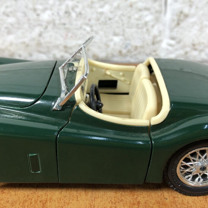 1948 Jaguar XK 120 (1:24) ~ Made in Italy - Image 7