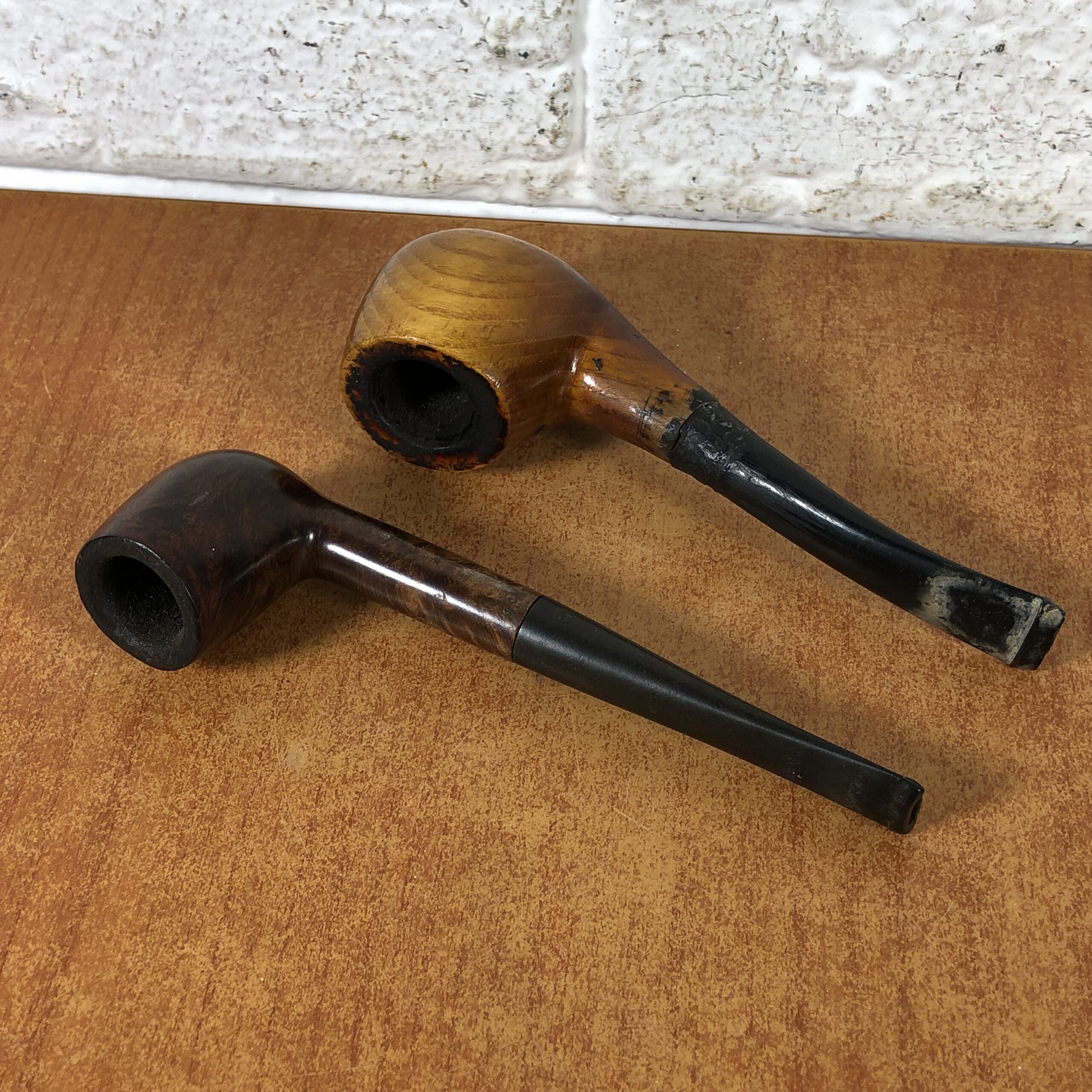 Vintage Dutch Wooden Pipe Rack with 2 Tobacco Pipes - Image 5