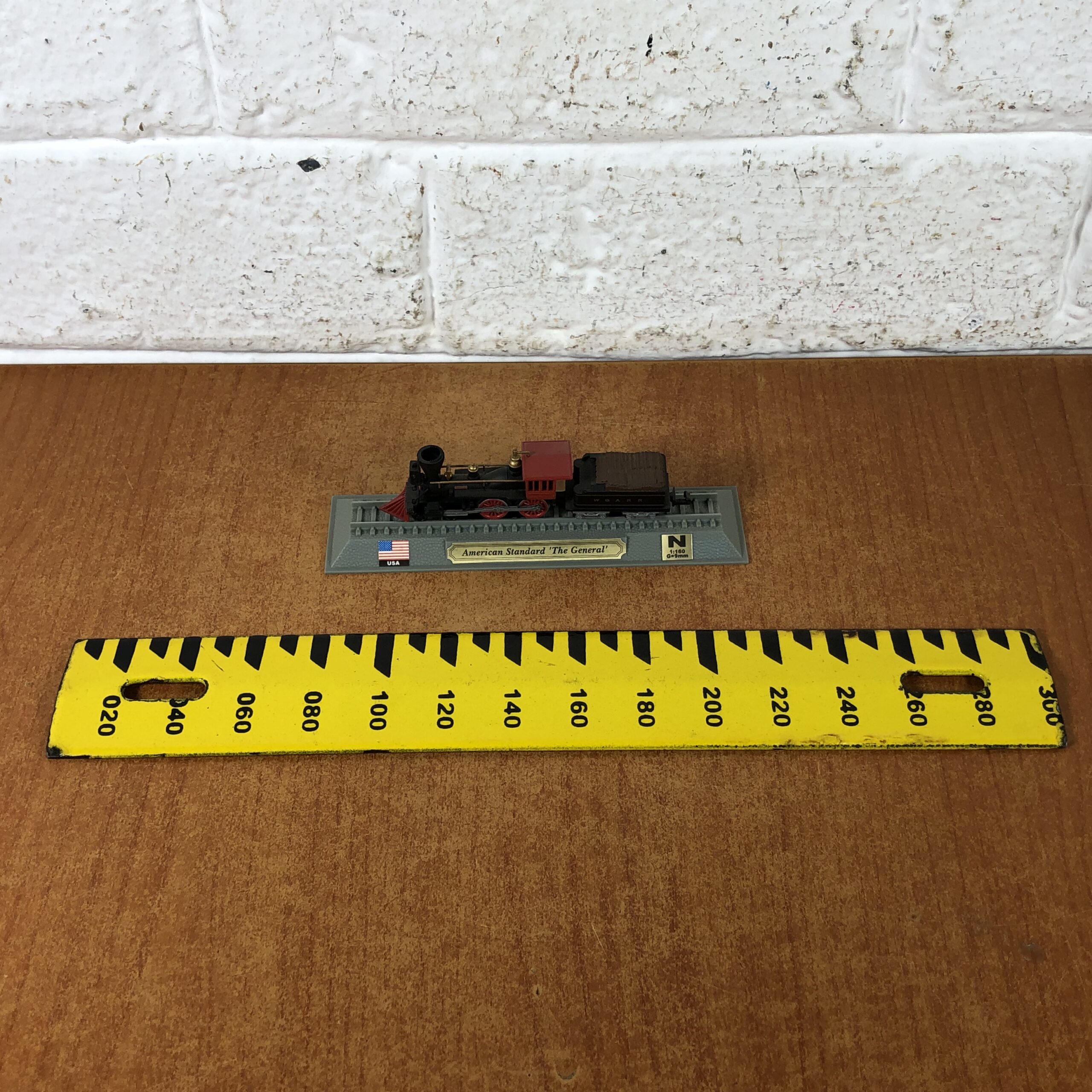 USA American Standard 'The General' Locomotive Model (1:160) - Image 8