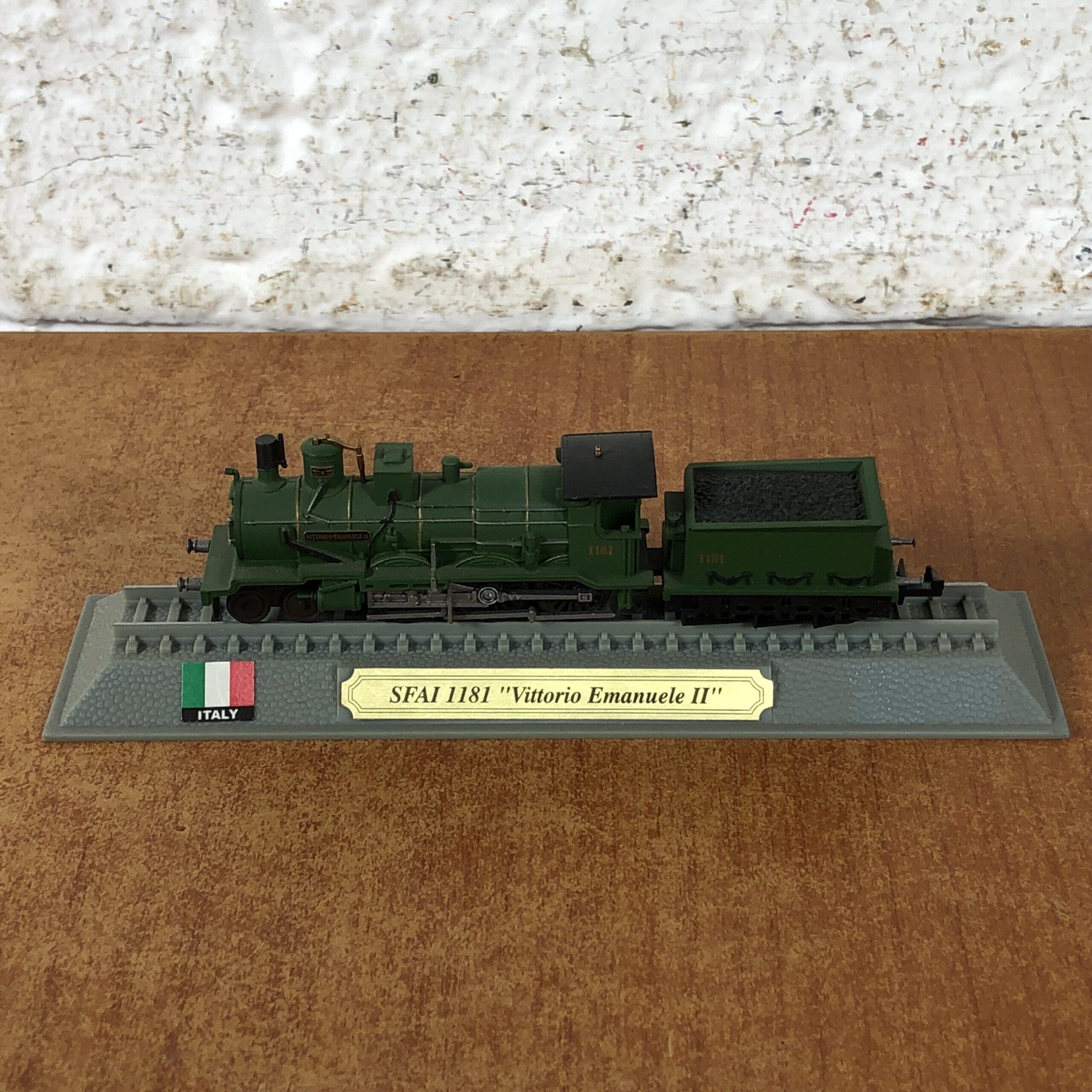 Italian SFAI 1181 "Vittorio Emanuele II" Locomotive Model (1:160)