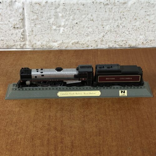 Canadian Pacific Railway "Royal Hudson" Locomotive Model (1:160)