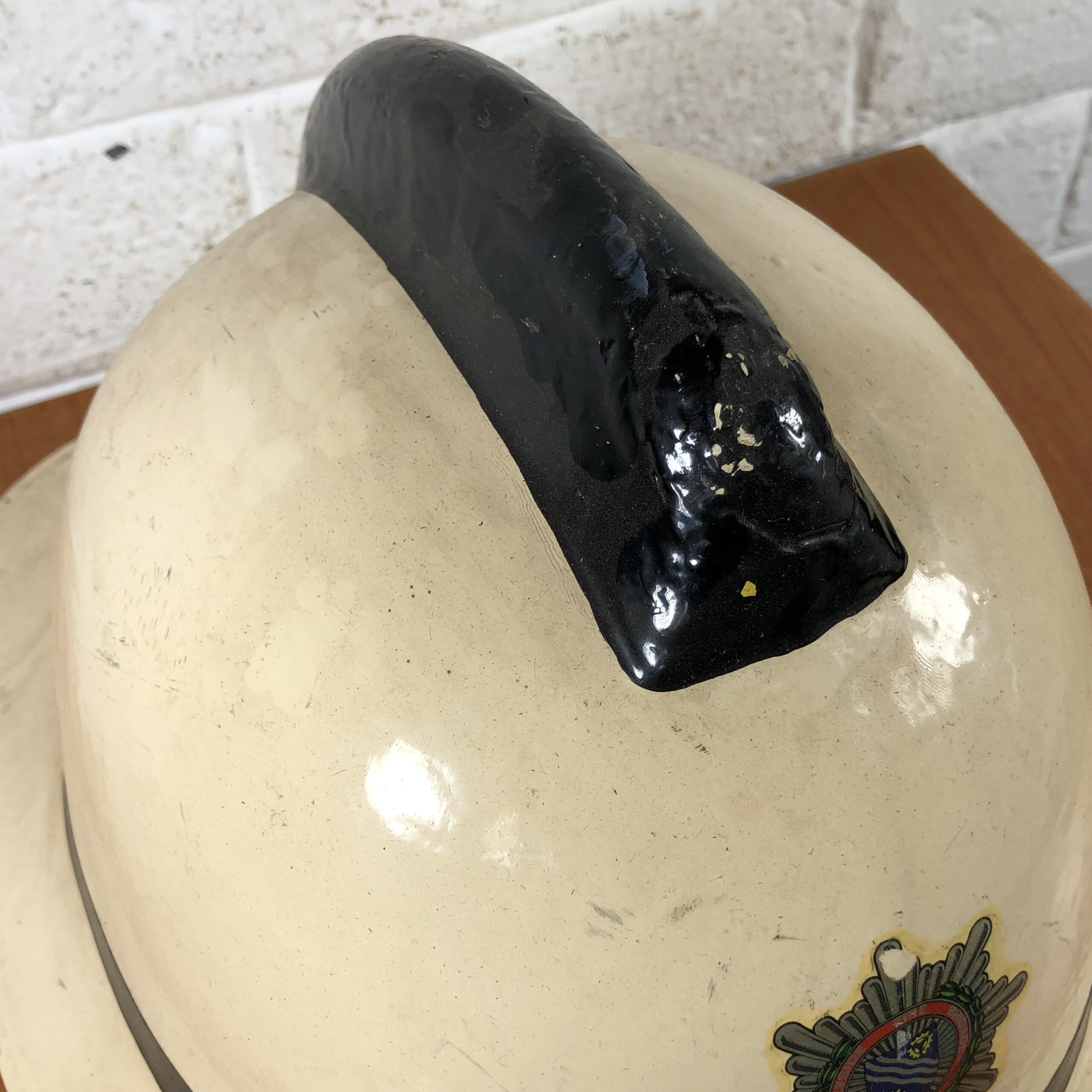 RARE 1970s Vintage South African Fireman's Helmet - Image 3