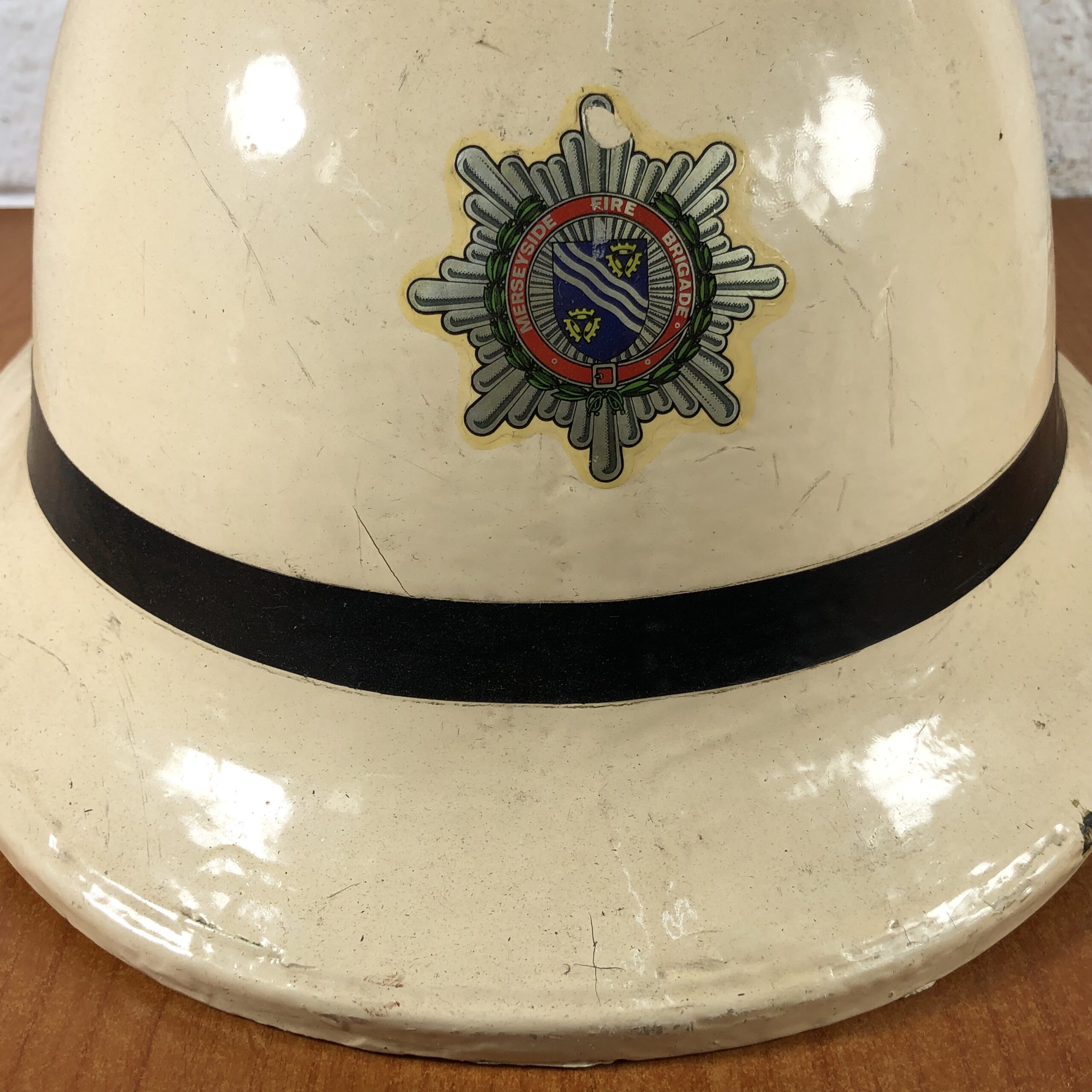 RARE 1970s Vintage South African Fireman's Helmet - Image 6
