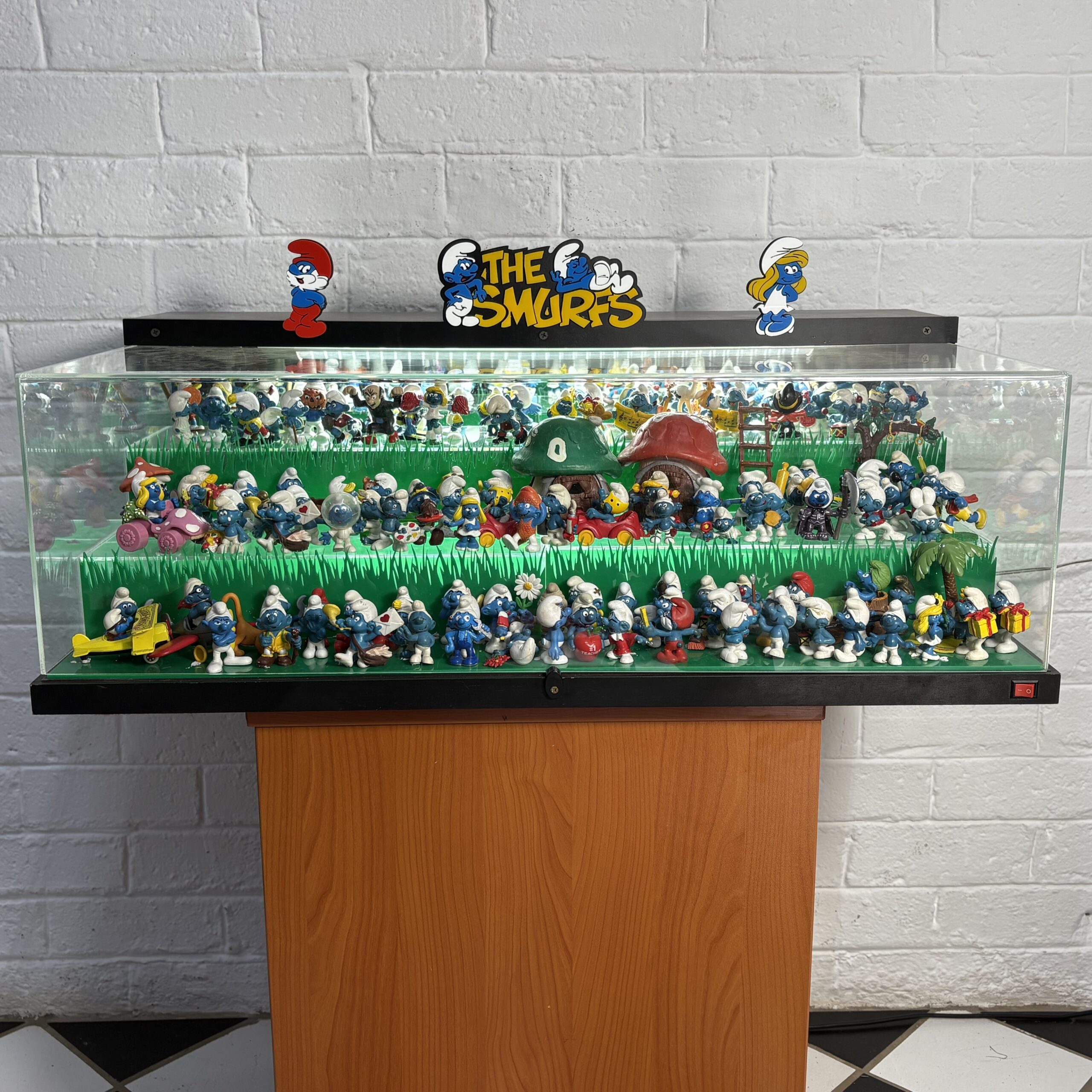 Large 'The Smurfs' Light-Up Display Case (Case Only) - Image 8