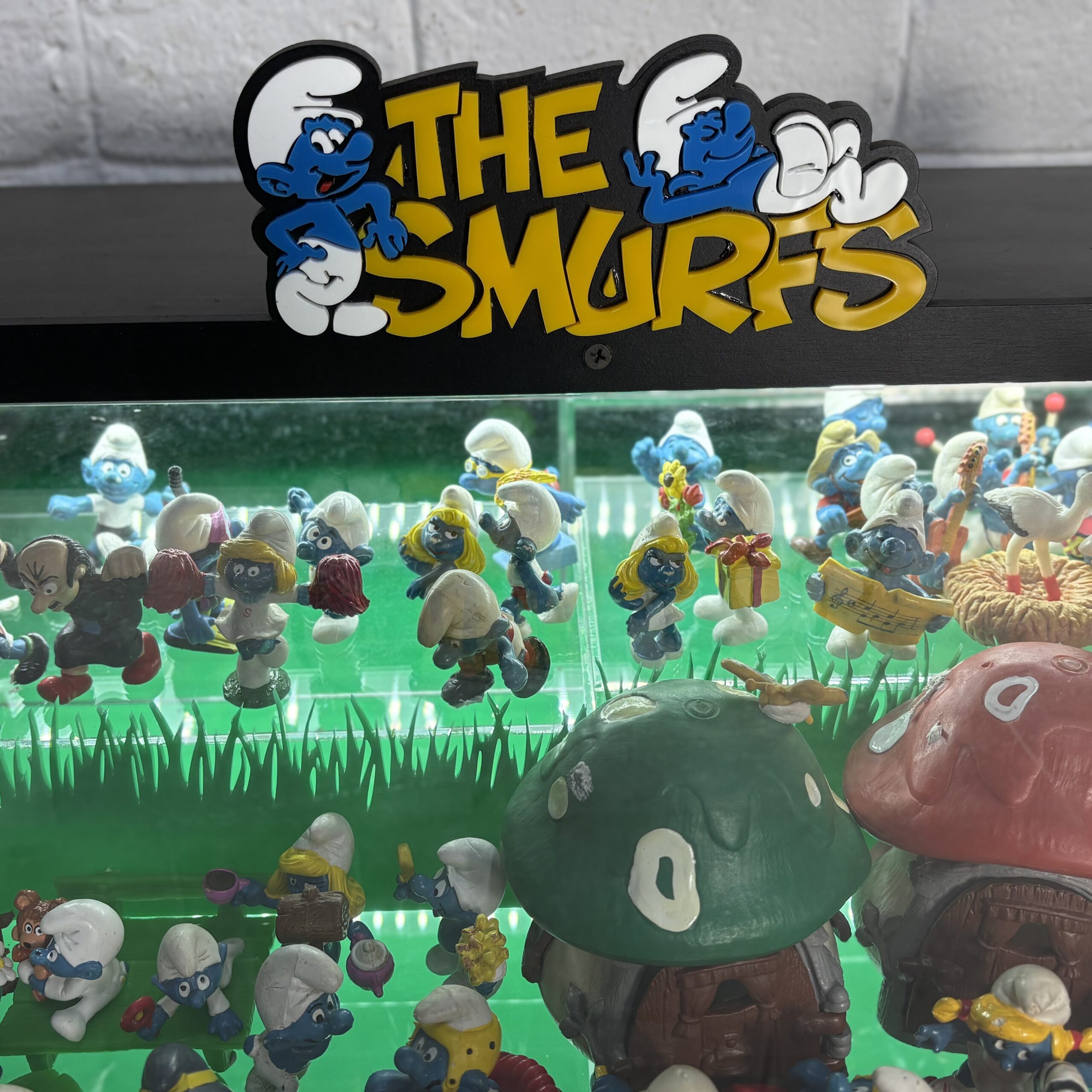 Large 'The Smurfs' Light-Up Display Case (Case Only) - Image 11