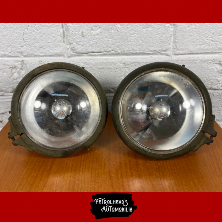 Vintage Car Headlights - AuctionGiant