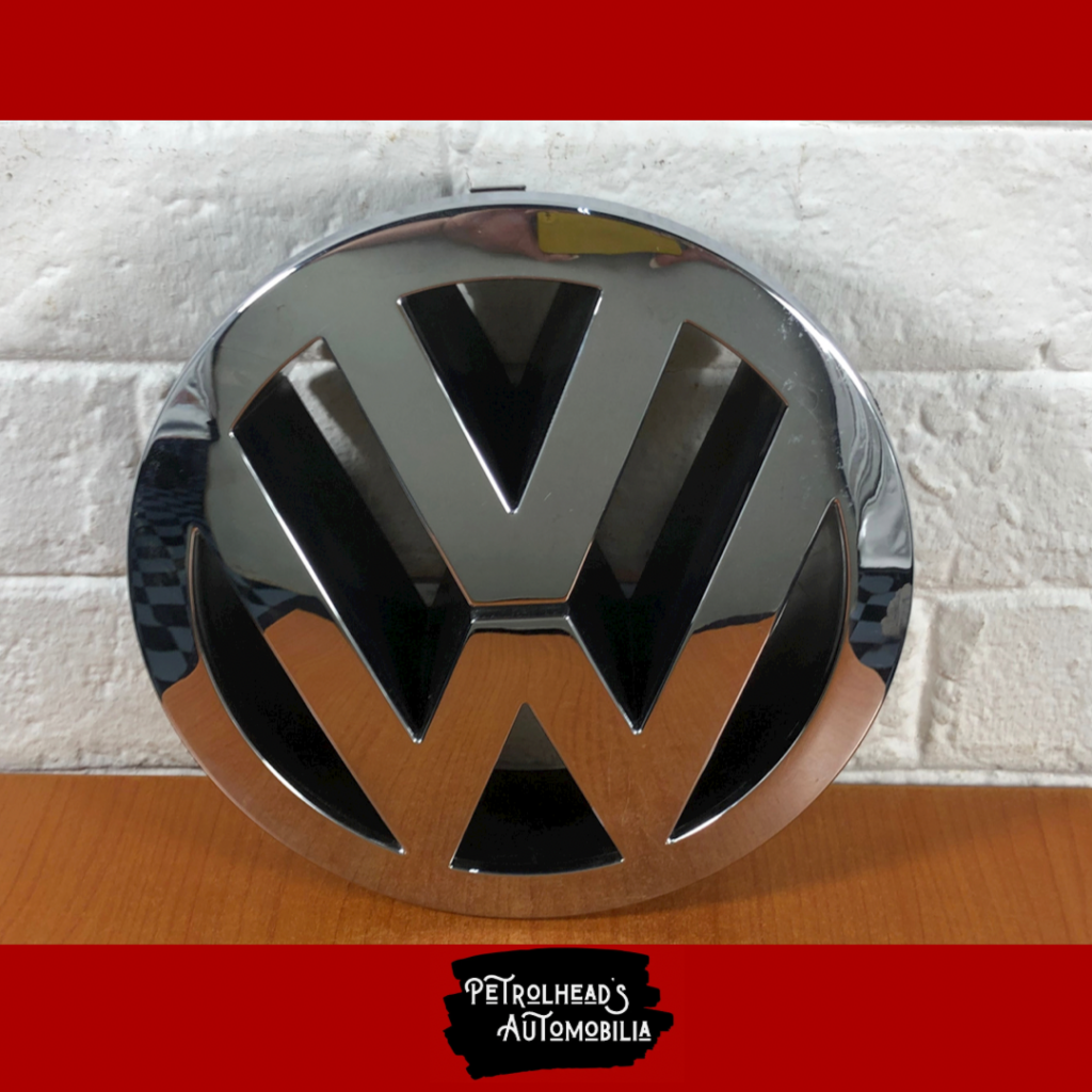 Large Volkswagen Badge - AuctionGiant