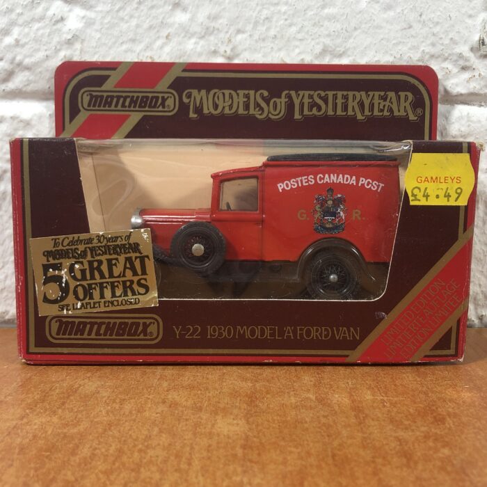 Limited Edition! Matchbox Models of Yesteryear ~ Postes Canada Post 1930 Model 'A' Ford Van (Made in England)