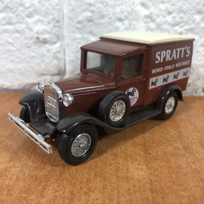 Matchbox Models of Yesteryear ~ Spratt's 1930 Model 'A' Ford (Made in England) - Image 2