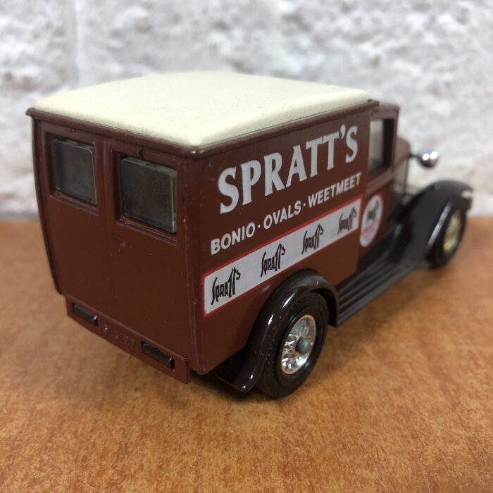 Matchbox Models of Yesteryear ~ Spratt's 1930 Model 'A' Ford (Made in England) - Image 4