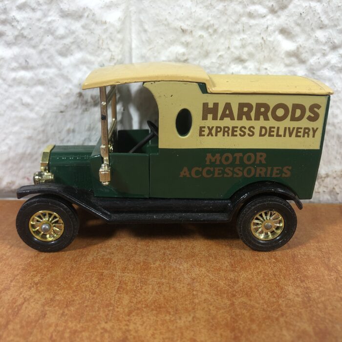 Matchbox Models of Yesteryear ~ Harrods 1922 Ford Model T (Made in England) - Image 3