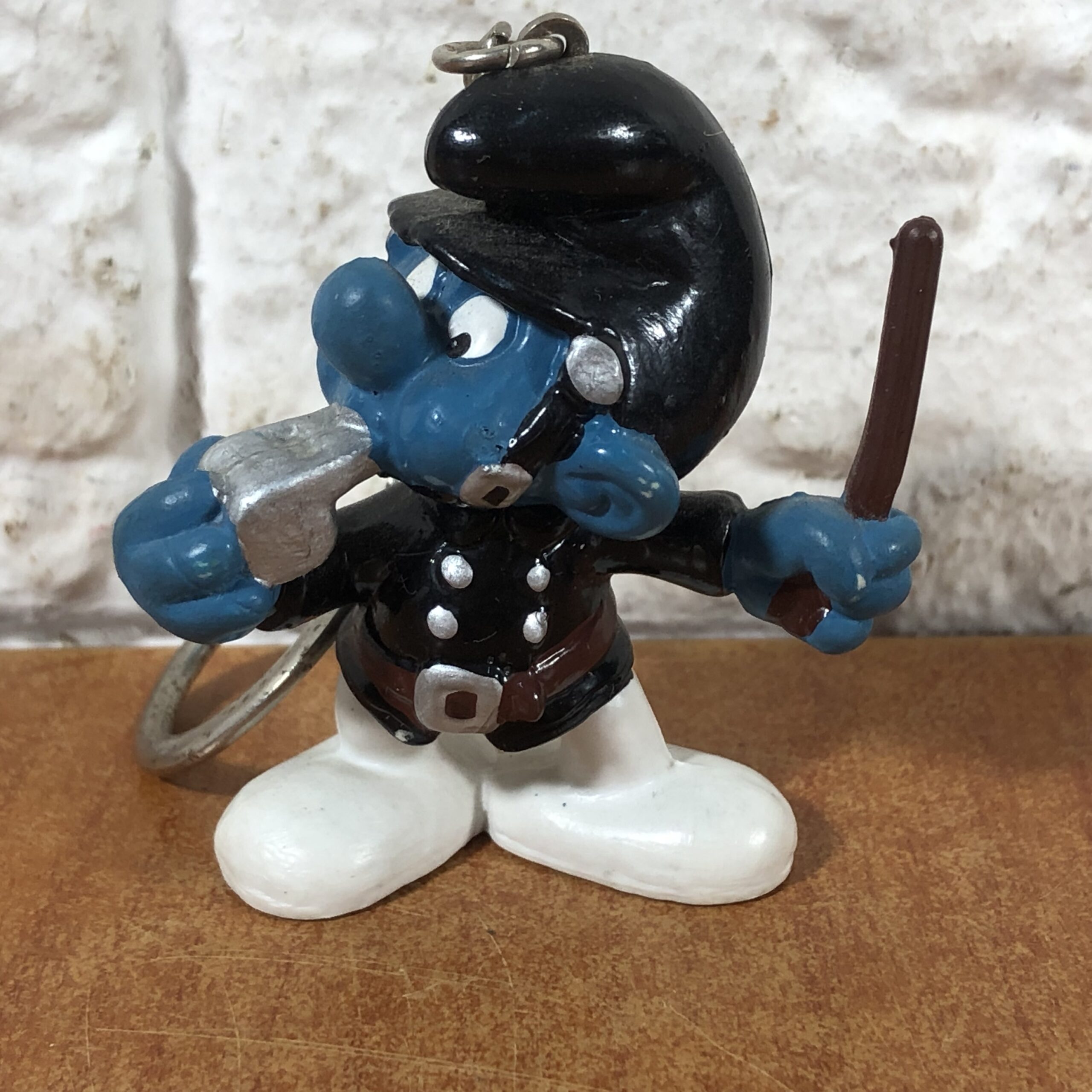 Vintage Policeman Smurf Figurine Keychain (Made in Hong Kong ...