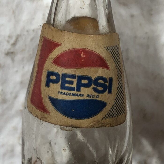 Lot 25: Miniature Vintage Pepsi-Cola Glass Bottles in Crate - Image 5