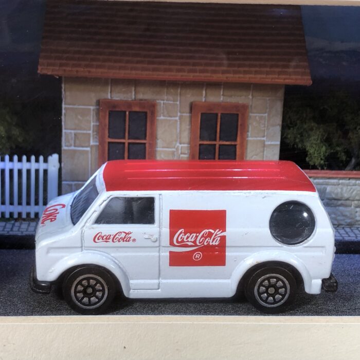 Lot 14: Coca Cola Model Car Framed in Handmade Lightbox - Image 4