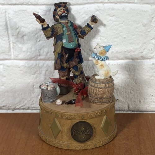 Lot 335: Coca Cola Limited Edition Musical Figurine "Refreshes You Best" Featuring Emmett Kelly