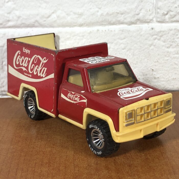 Lot 277: Coca Cola Metal Truck Model (Made in Hong Kong) - Image 7