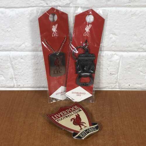 Liverpool Football Club Belt Buckle & Chains