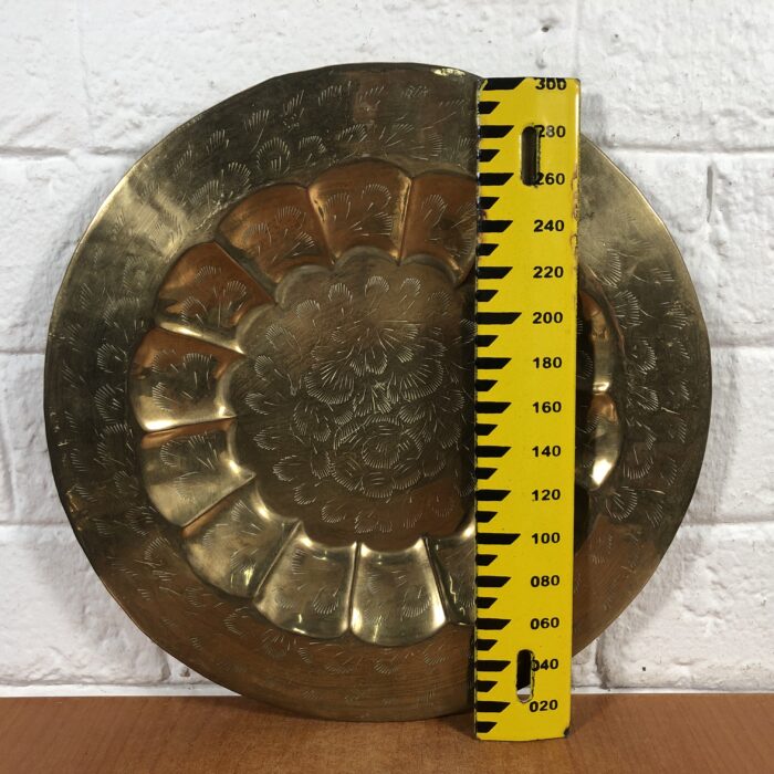 Lot 34: Vintage Brass Decorative Wall Plates (Made in India) - Image 10