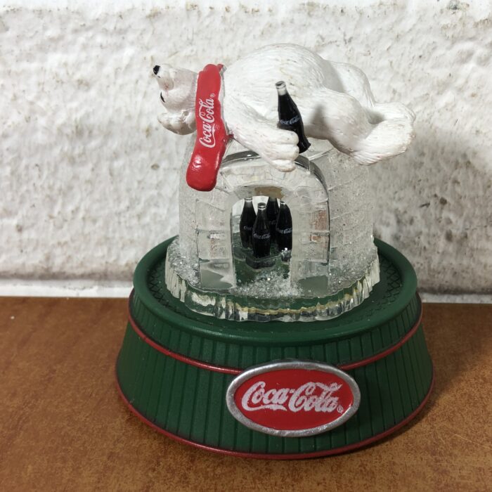 Lot 39: Coca Cola Battery-Operated Rotating Polar Bear Ornaments - Image 5