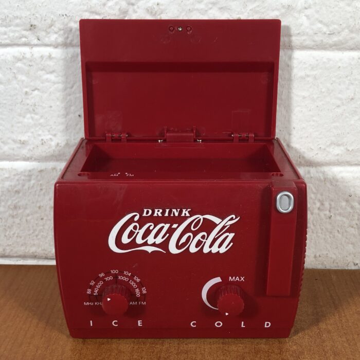 Lot 16: Coca Cola Mini Cooler Radio - Image 6