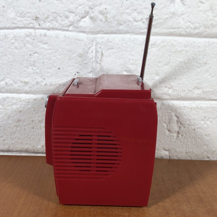 Lot 16: Coca Cola Mini Cooler Radio - Image 7