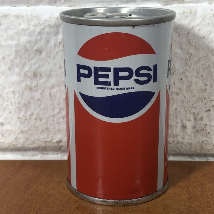 Lot 33: Vintage Pepsi & Diet Coke Cans - Image 10