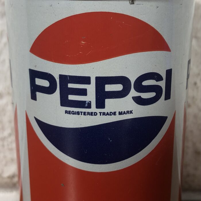 Lot 33: Vintage Pepsi & Diet Coke Cans - Image 11