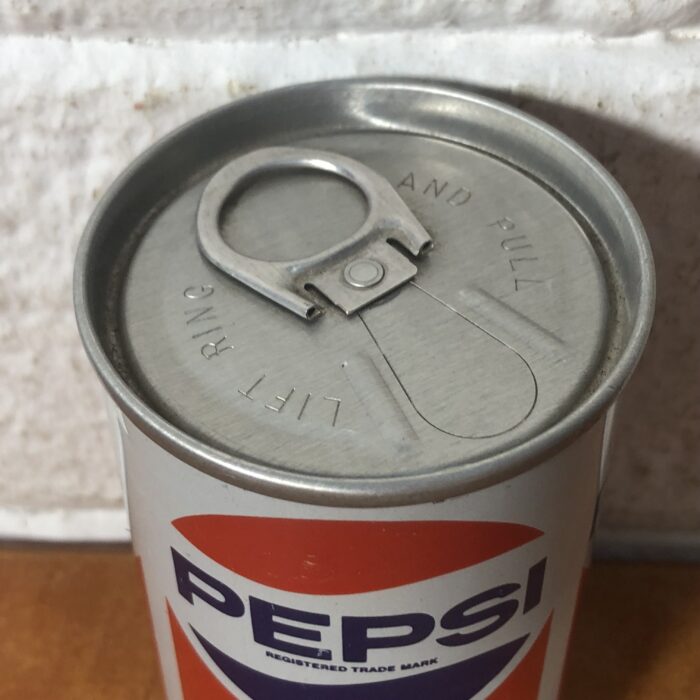 Lot 33: Vintage Pepsi & Diet Coke Cans - Image 12