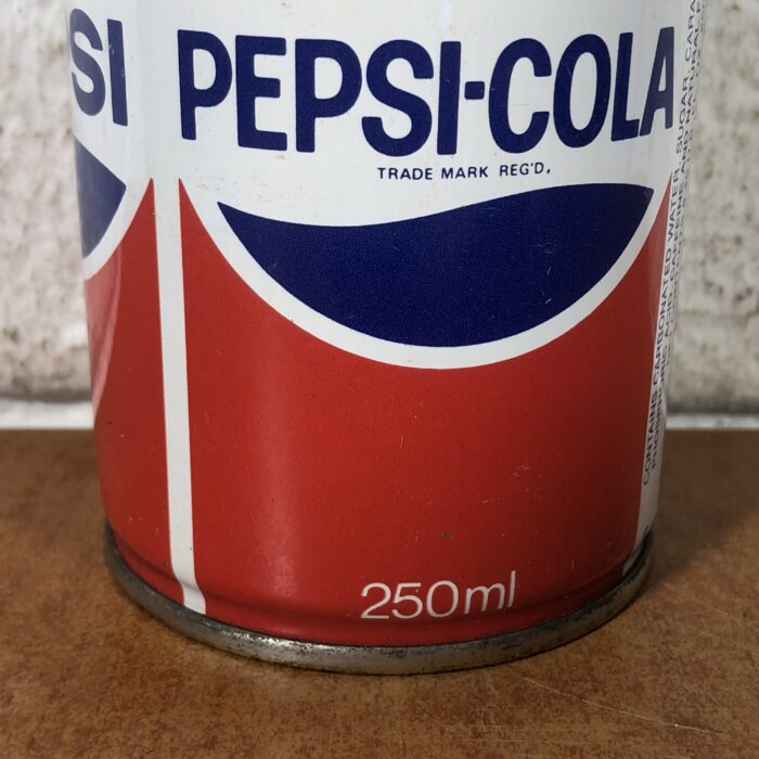 Lot 33: Vintage Pepsi & Diet Coke Cans - Image 6