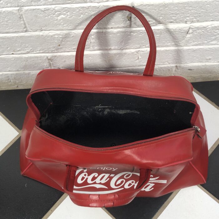 Lot 35: Coca Cola Bag - Image 6