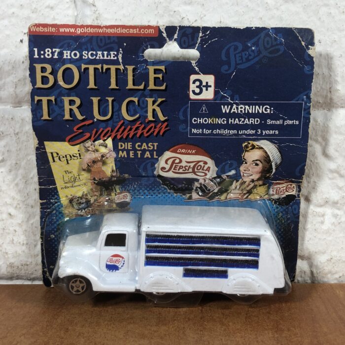 Lot 7: Pepsi Model Cars - Image 2