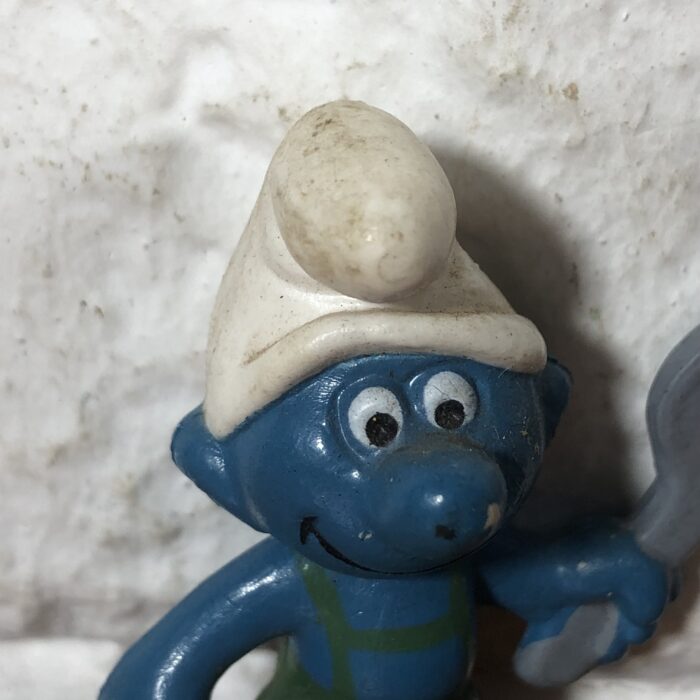 Vintage Peyo Handyman Smurf Figurine - Image 2