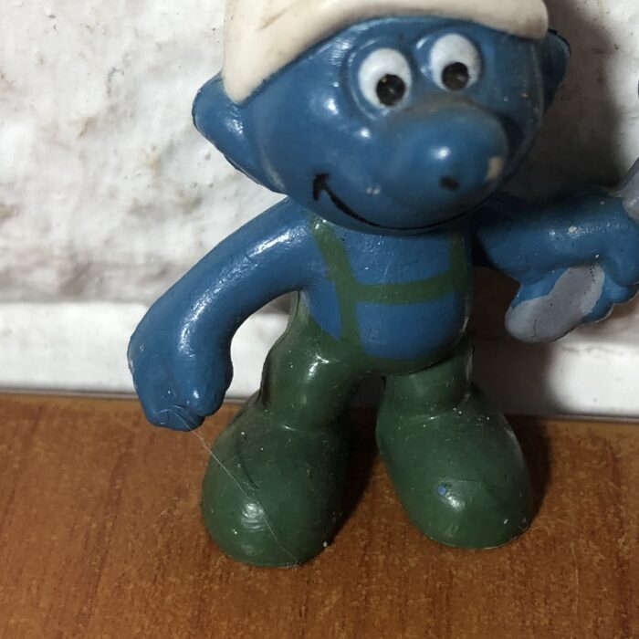 Vintage Peyo Handyman Smurf Figurine - Image 3