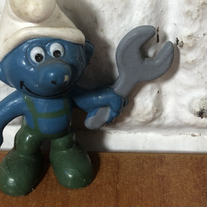 Vintage Peyo Handyman Smurf Figurine - Image 4