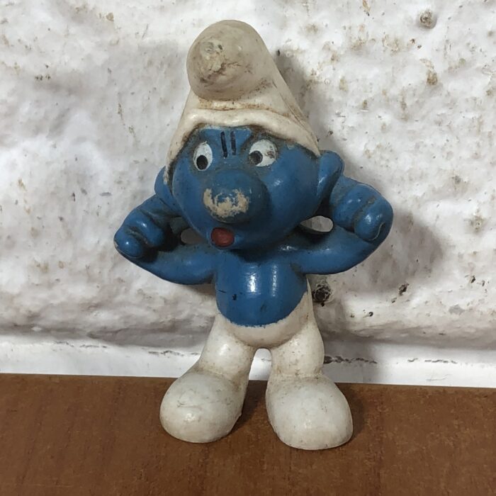 Vintage 1971 Peyo Naughty Smurf Figurine (Made in Hong Kong)