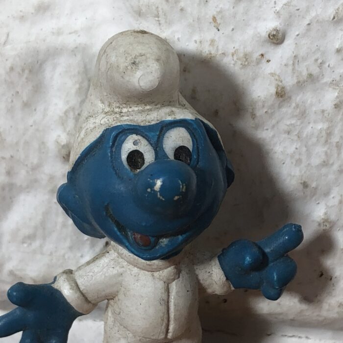 Vintage Peyo Astro Smurf Figurine (Made in Hong Kong) - Image 2