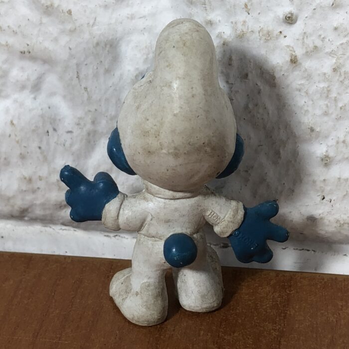 Vintage Peyo Astro Smurf Figurine (Made in Hong Kong) - Image 5