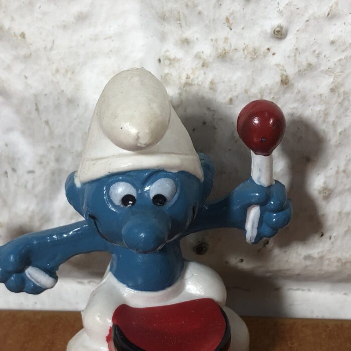 Vintage Peyo Drummer Smurf Figurine (Made in Hong Kong) - Image 3