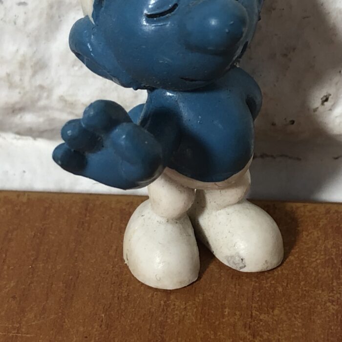 Vintage Peyo Shy Smurf Figurine (Made in West Germany) - Image 3