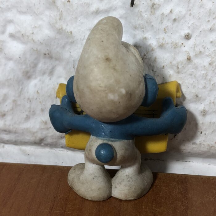 Vintage Peyo Singer Smurf Figurine (Made in Hong Kong) - Image 5